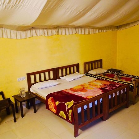 Hotel Lucifer Pushkar Buitenkant foto