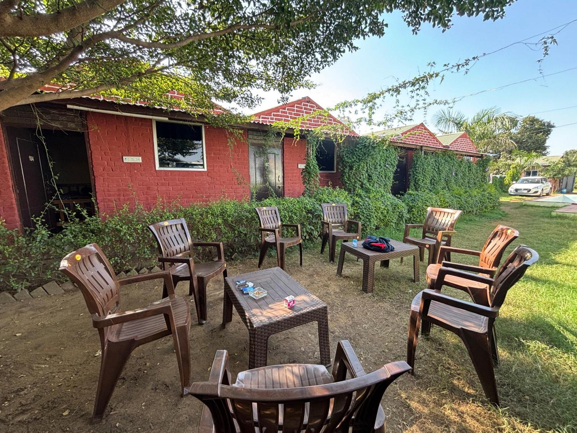 Hotel Lucifer Pushkar Buitenkant foto